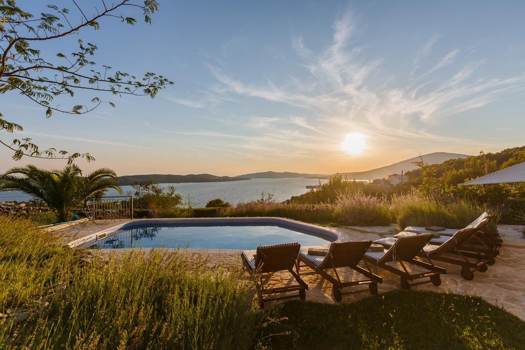 Villa Amarina تروغير المظهر الخارجي الصورة